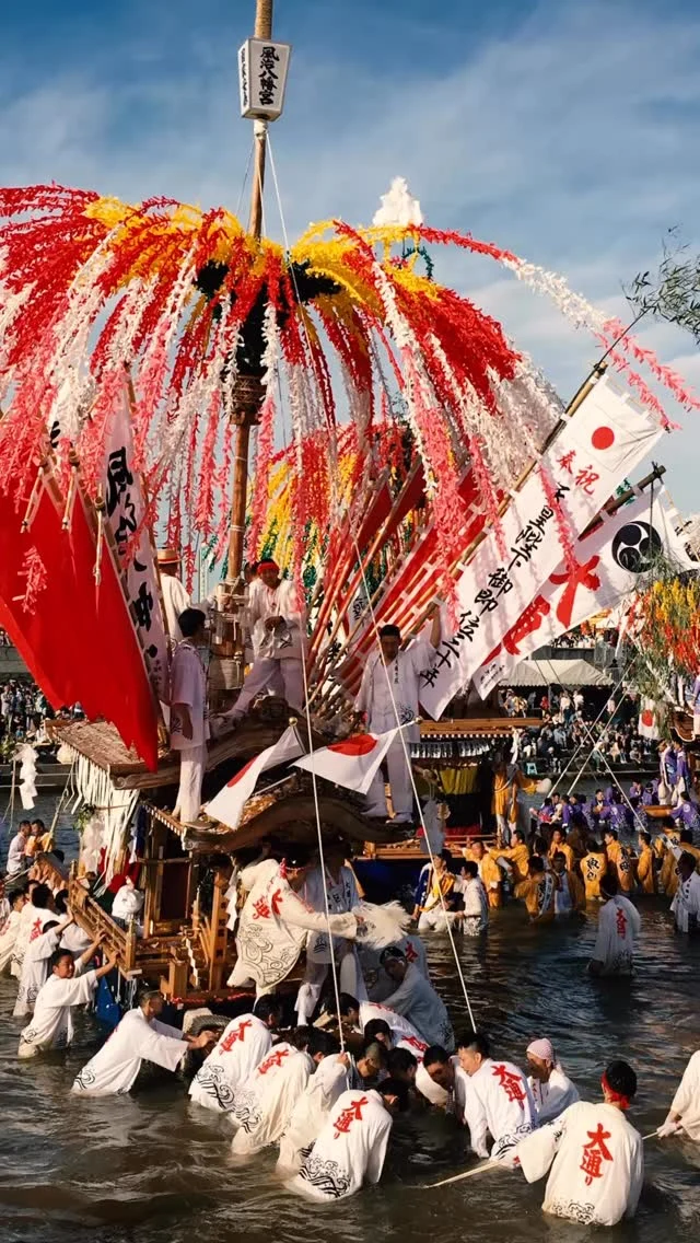 予約が埋まり始めてます！お早目にお問い合わせください！

5月の田川市、嘉麻市ではフォトジェニックなイベントが盛りだくさん！#川渡り神幸祭 #弥栄神楽 #春日神社神幸祭 など、迫力満点で幻想的な光景があなたを待っています！

#いいかねpalette のシェアライブラリーでは、モニターを無料で借りることができますので、大きな画面で編集も可能！

そのまま、お酒を飲みながら、写真談義に花を咲かせてください！

写真や映像仲間との撮影旅行は、是非、いいかねPaletteへ！

あなたの写真で、僕たちと一緒にこの地域を盛り上げましょう！